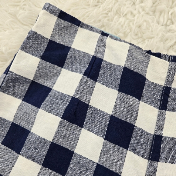 Old Navy High Rise Linen Cotton Blend Plaid Blue White Shorts. Size 14. Side zip - Picture 2 of 10